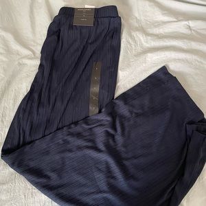 Womens Navy Linen Pants. Never Worn!